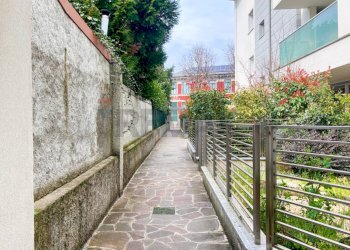 Terrazza - Trilocale via Quintino di Vona
 
33, Cassano d'Adda - foto 7