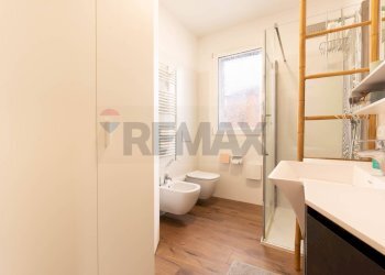 Bagno - Trilocale via Quintino di Vona
 
33, Cassano d'Adda - foto 29
