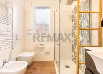 Bagno - Trilocale via Quintino di Vona
 
33, Cassano d'Adda - foto 30