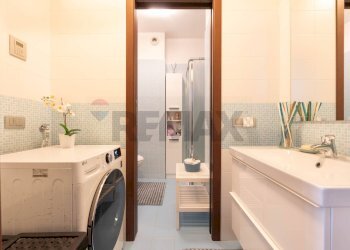 Bagno - Three-room apartment via ugo tognazzi
 
15, Milano - photo 19