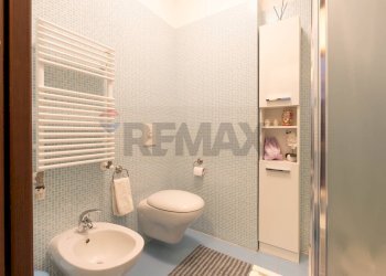 Bagno - Three-room apartment via ugo tognazzi
 
15, Milano - photo 21