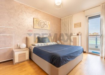 Camera / camera da letto - Three-room apartment via ugo tognazzi
 
15, Milano - photo 24