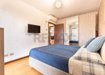 Camera / camera da letto - Three-room apartment via ugo tognazzi
 
15, Milano - photo 26