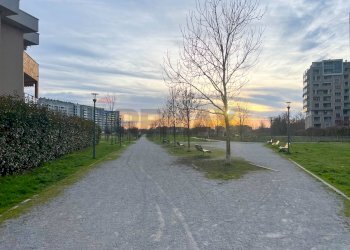 Edificio all\'aperto - Three-room apartment via ugo tognazzi
 
15, Milano - photo 45