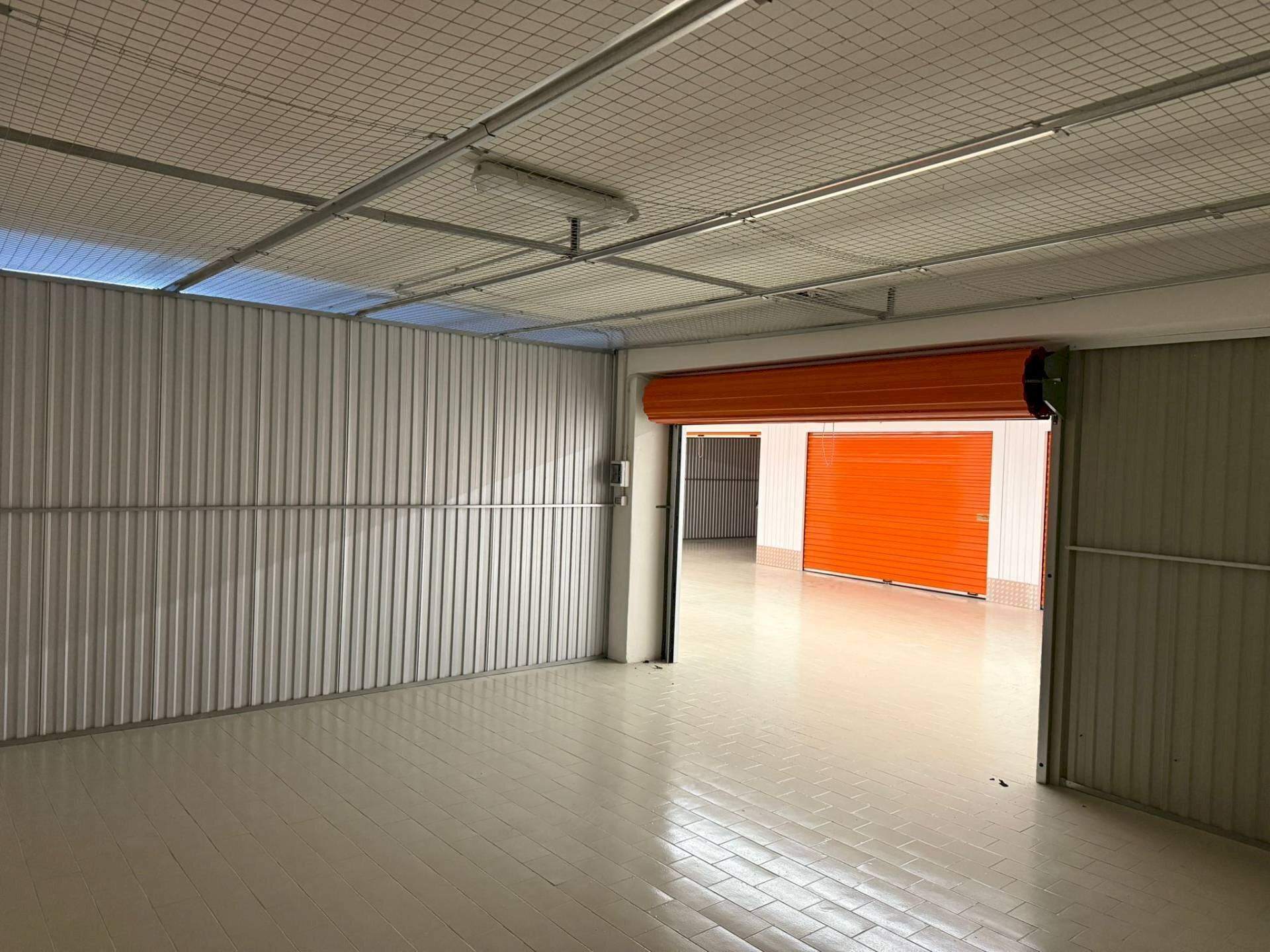 Foto 2 - Box via Pisa
 
8, Olbia - foto 2