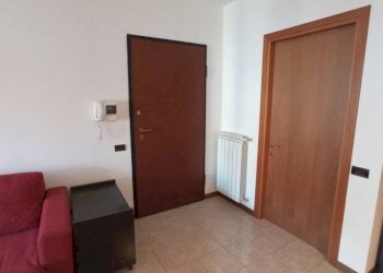 Ingresso - Trilocale piazza Don Giuliano Ravedoni, 1, Pella - foto 3