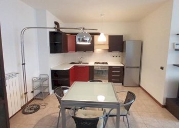 Cucina - Trilocale piazza Don Giuliano Ravedoni, 1, Pella - foto 7