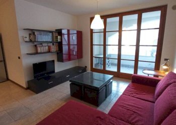 Salone - Trilocale piazza Don Giuliano Ravedoni, 1, Pella - foto 10