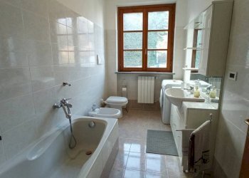 Bagno - Trilocale piazza Don Giuliano Ravedoni, 1, Pella - foto 27