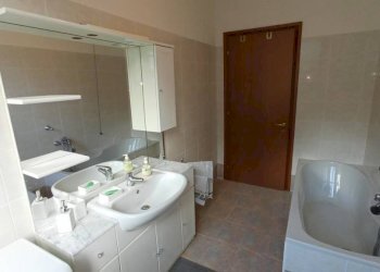 Bagno - Trilocale piazza Don Giuliano Ravedoni, 1, Pella - foto 28
