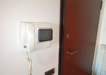 Ingresso - Trilocale piazza Don Giuliano Ravedoni, 1, Pella - foto 36