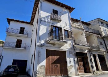 Foto 17 - Trilocale Via della Vittoria
 
92, Castel del Monte - foto 16