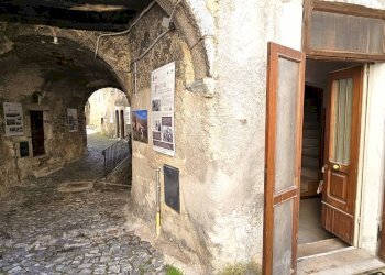 Foto 3 - Casa indipendente Via del Colle
 
24, Castel del Monte - foto 3