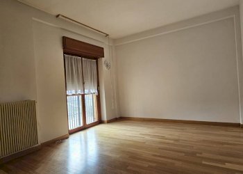 Foto 8 - Quadrilocale Via Giovanni di Vincenzo
 
1, L'Aquila - foto 8