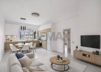 Sala da pranzo - Two-room apartment Via Luca Della Robbia
 
26, Monza - photo 1