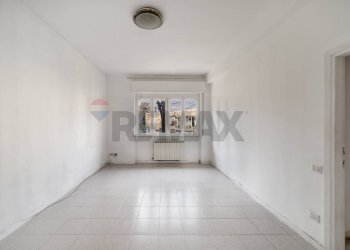 Stanza vuota - Two-room apartment Via Luca Della Robbia
 
26, Monza - photo 3