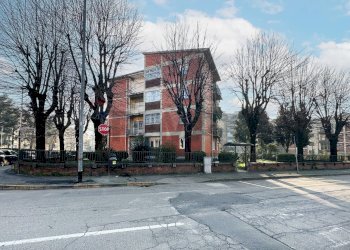 Edificio all\'aperto - Two-room apartment Via Luca Della Robbia
 
26, Monza - photo 23