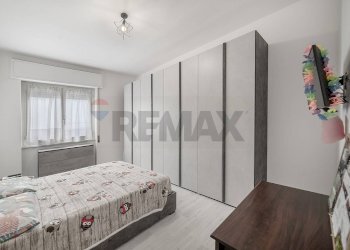 Camera / camera da letto - Two-room apartment Via Pasquale Sottocorno
 
18, Sesto San Giovanni - photo 10