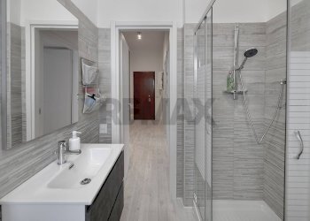 Bagno - Two-room apartment Via Pasquale Sottocorno
 
18, Sesto San Giovanni - photo 18