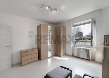 Camera / camera da letto - Four-room apartment Via Savona
 
12, Sesto San Giovanni - photo 22