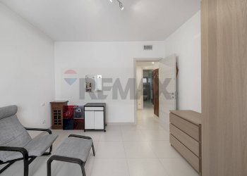 Camera / camera da letto - Four-room apartment Via Savona
 
12, Sesto San Giovanni - photo 23