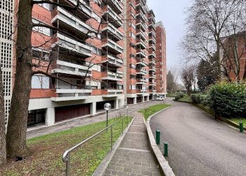 Facciata - Appartamento via Pergine, Milano - foto 25