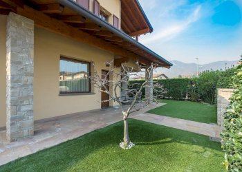 Giardino - Villa via Andrea Fantoni, 6, Cenate Sotto - foto 6