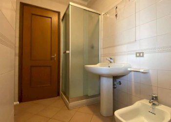 Bagno - Three-room apartment via Ombrone, Olgiate Olona - photo 25
