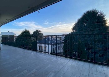 Terrazzo - Three-room apartment via Ombrone, Olgiate Olona - photo 33