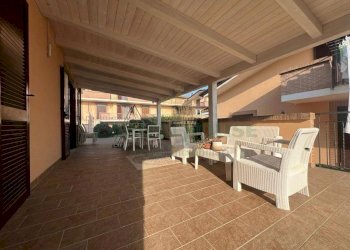 Foto 2 - Villa a Schiera Via Conserve Carlecchie, Pratola Serra - foto 2