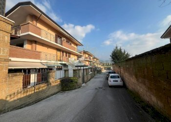 Foto 24 - Villa a Schiera Via Conserve Carlecchie, Pratola Serra - foto 24