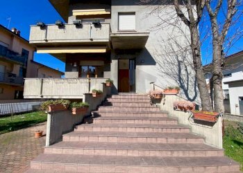 Facciata - Appartamento via Ugo Foscolo, 23, Verucchio - foto 3