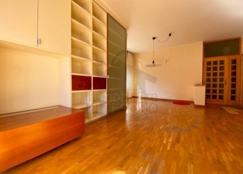 Soggiorno - Appartamento via Ugo Foscolo, 23, Verucchio - foto 4