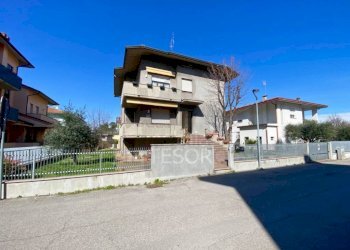 Facciata - Appartamento via Ugo Foscolo, 23, Verucchio - foto 50