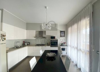 Cucina - Trilocale via Casale, 140, Verucchio - foto 3