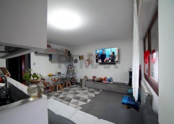 Sala da pranzo - Four-room apartment VIA CAVOUR
 
8, Carnate - photo 5
