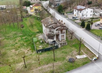 Terreno - Villa via Giuseppe Di Vittorio, 41, Borghi - foto 2