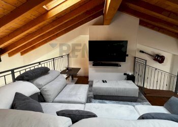 Soggiorno - Trilocale vicolo Chiuso
2, Verderio - foto 8