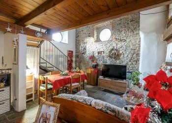 Sala da pranzo - Casa semi indipendente fratelli Cairoli
 
2, Merate - foto 2