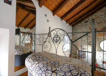 Camera / camera da letto - Casa semi indipendente fratelli Cairoli
 
2, Merate - foto 36