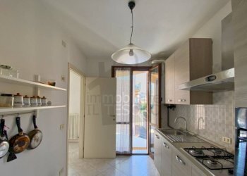 Cucina - Quadrilocale via Fratelli Rosselli, Verucchio - foto 7