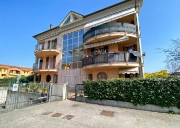 Facciata - Quadrilocale via Fratelli Rosselli, Verucchio - foto 31