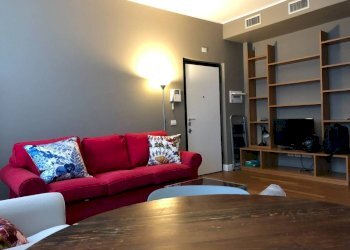 Salone - Two-room apartment via Casale, Milano (neighborhood Porta Genova) - photo 2