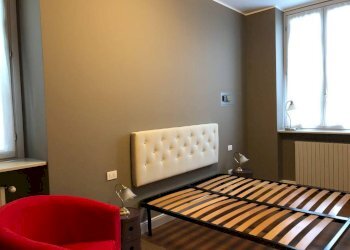 Camera da letto - Two-room apartment via Casale, Milano (neighborhood Porta Genova) - photo 13