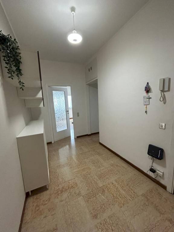 Disimpegno - Two-room apartment via Palmanova, 95, Milano (neighborhood Crescenzago) - photo 3