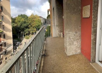 Balcone - Appartamento viale Coni Zugna, 33, Milano (zona San Vittore) - foto 6
