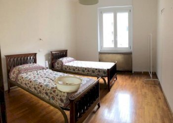 Camera da letto - Appartamento viale Coni Zugna, 33, Milano (zona San Vittore) - foto 19