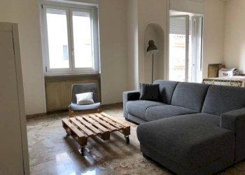 Salone - Apartment viale Coni Zugna, 33, Milano (neighborhood San Vittore) - photo 36