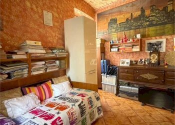 Camera da letto - Four-room apartment via Antonio Rosmini, 3, Milano - photo 13