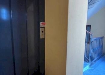 Ascensori - Four-room apartment via Antonio Rosmini, 3, Milano - photo 23